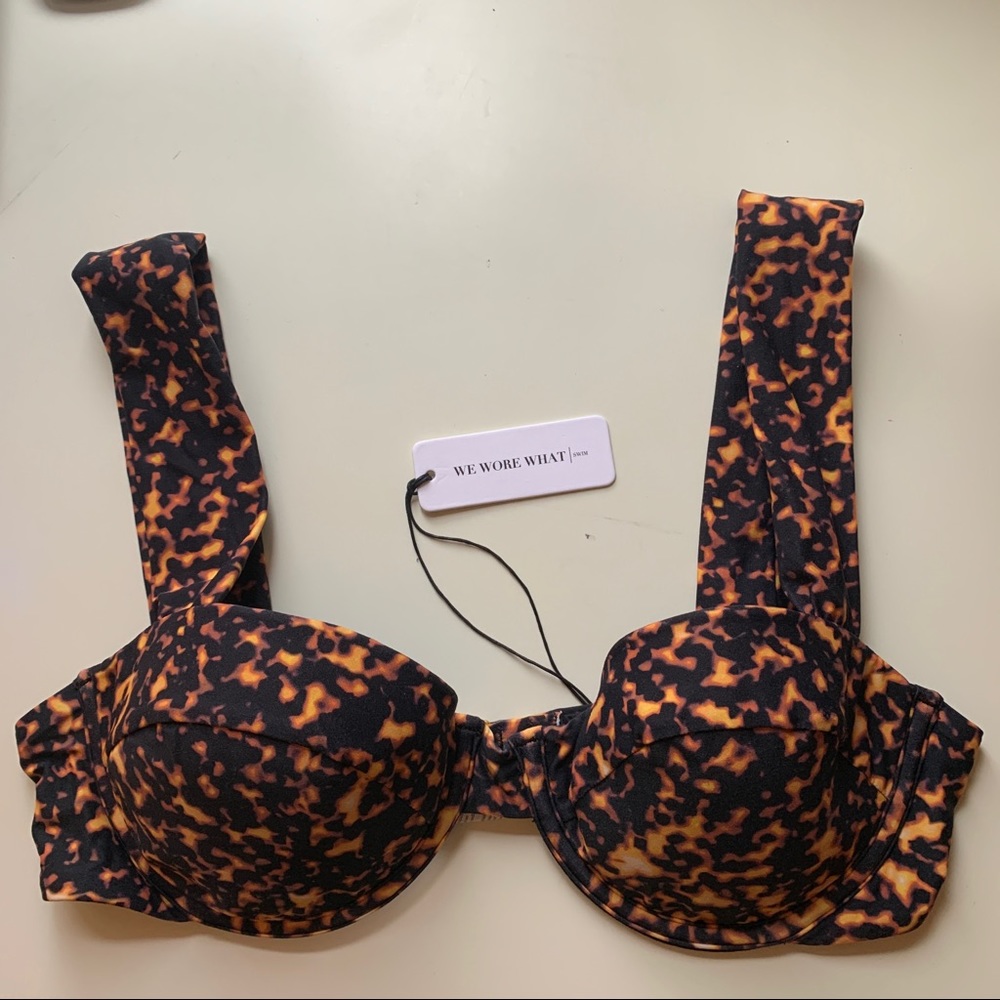NWT WeWoreWhat Claudia Tortoise Bikini Top